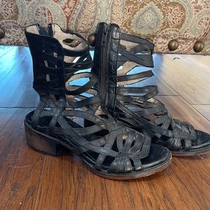 size 6 freebird sandal